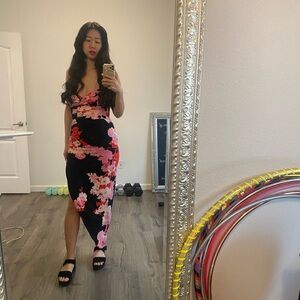 New Norma Kamali Cayla floral draped assymetrical gown  size s